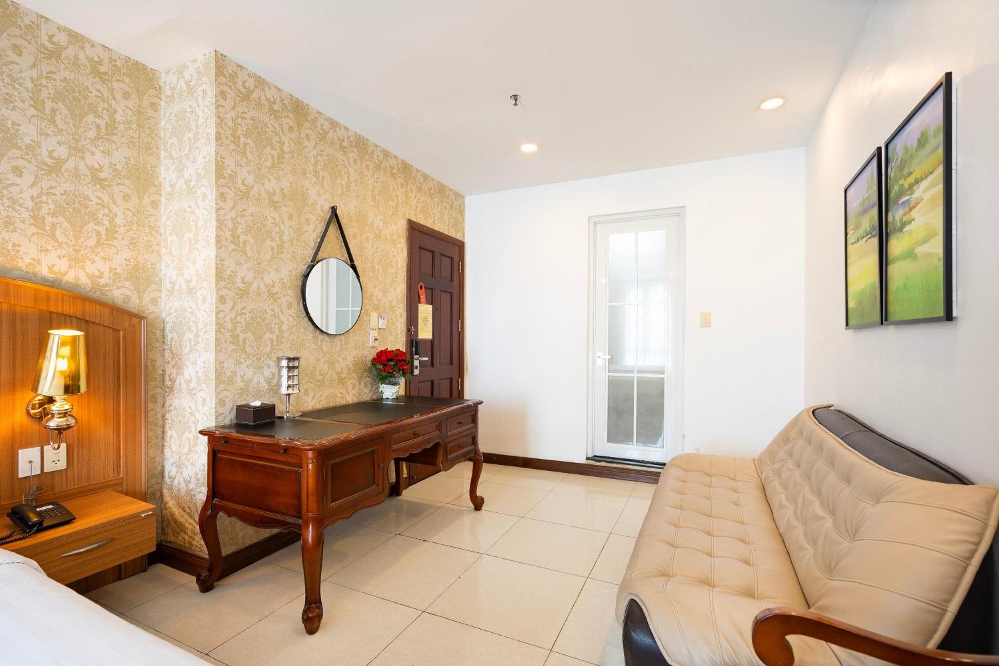 Lam Kinh Hotel Хошимин Екстериор снимка