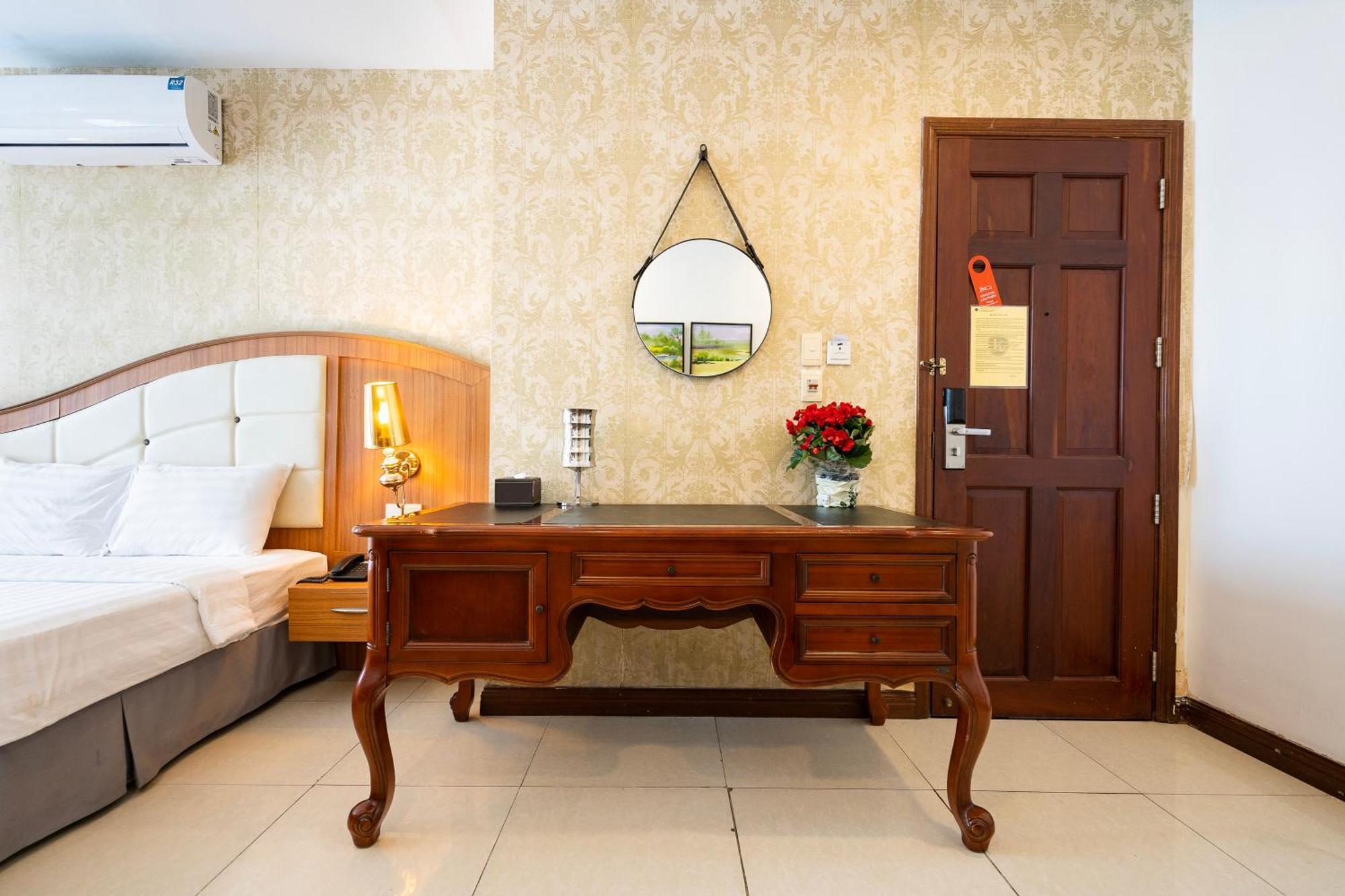Lam Kinh Hotel Хошимин Екстериор снимка