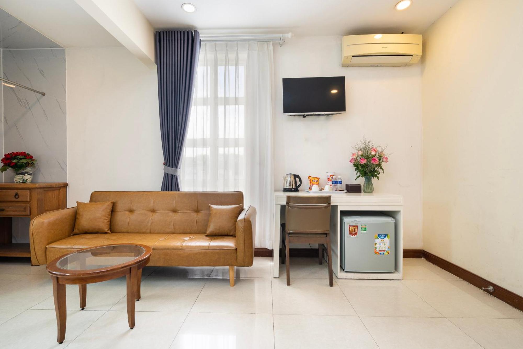 Lam Kinh Hotel Хошимин Екстериор снимка